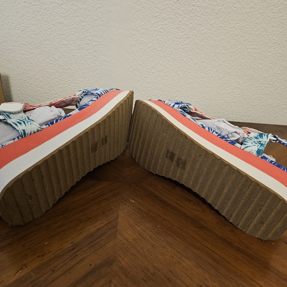 DIRTY LAUNDRY WOMEN SIZE 8 MULTI COLORS - Picture 6 of 7